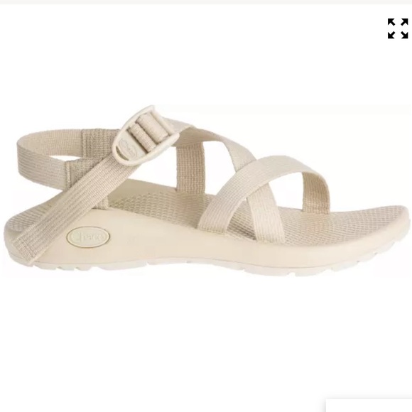 Chaco Shoes - Nude Chacos